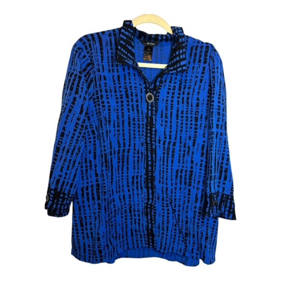 Ali Miles Tops - Ali Miles Blue Black Abstract Button Front Blouse Large